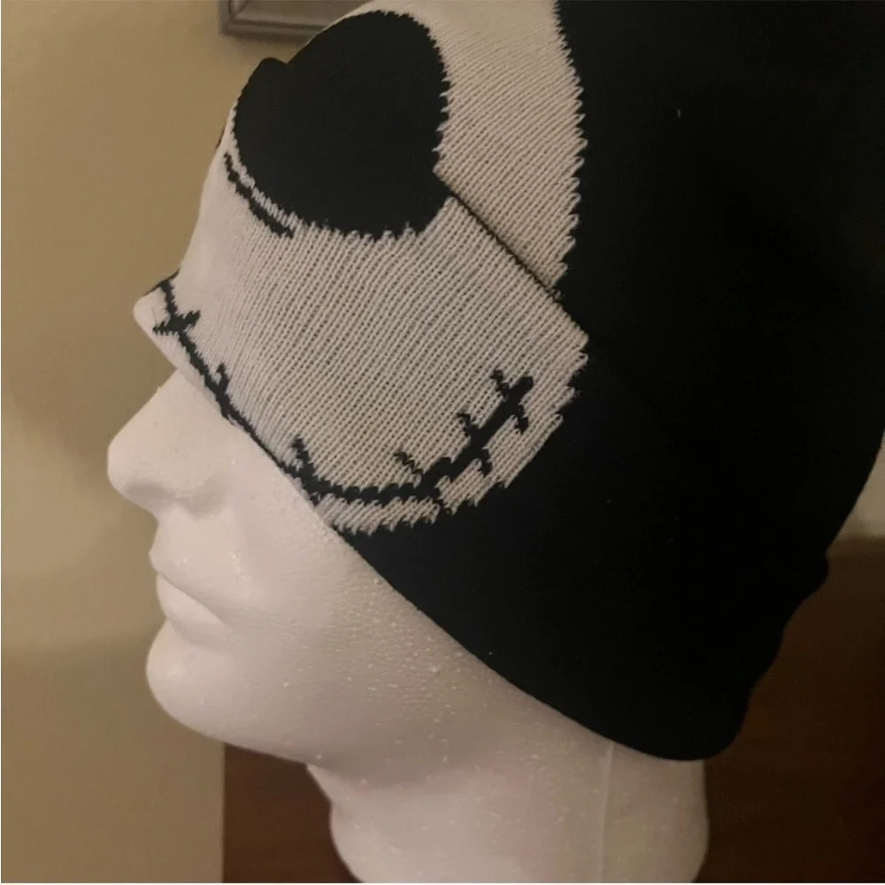 New w/tags Jack skeleton beanie Halloween winter hat Nightmare Before Christmas - Picture 5 of 7